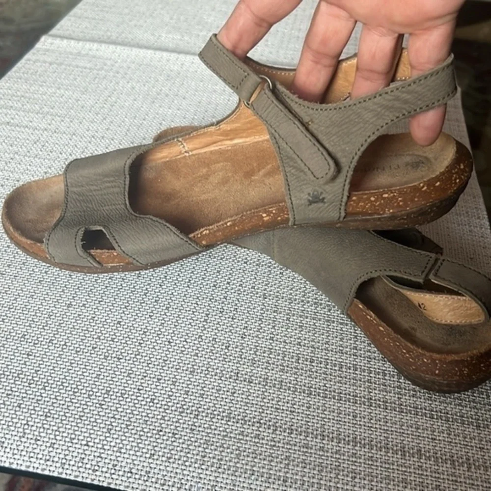 El Naturalista women’s sandals 42 , leather green